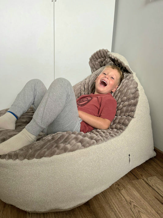 Pufa dla dziecka z uszkami