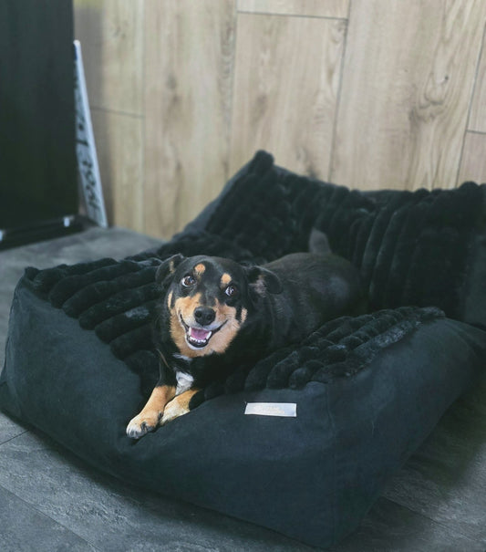 Leżanka dla psa z futerkiem prążkowanym, legowisko